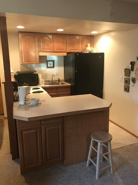 Bed and Breakfast Holly Lane Gardens Bainbridge Island Екстер'єр фото